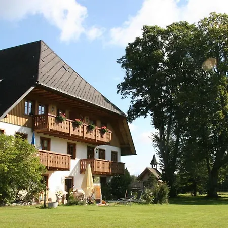 Oekohaus 3 Titisee-Neustadt